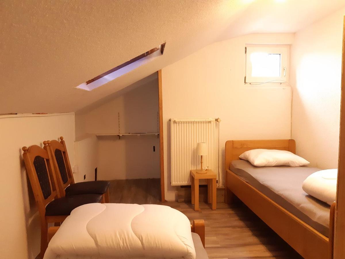 Apartment Monteurzimmer Ausma - Weener